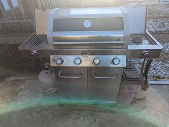 Monument 4 Burner Grill with Side Sear and Side Burner