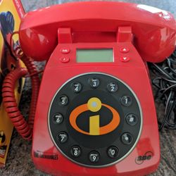 SBC Vintage Style Disney Pixar The Incredibles Phone Collector's Desk Pho