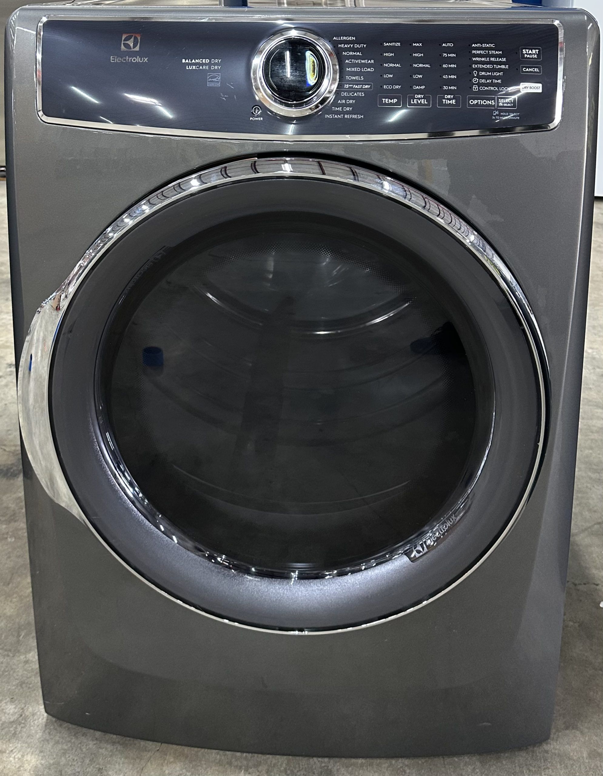 ELECTROLUX Dryer Electric ELFE7637AT 00690 .