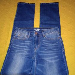 #10 • Women's Jeans Size 2L (26x34) • by Levi's 