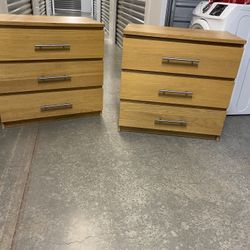 PENDING PU-Pair IKEA, Oak Veneer Large Nightstands 