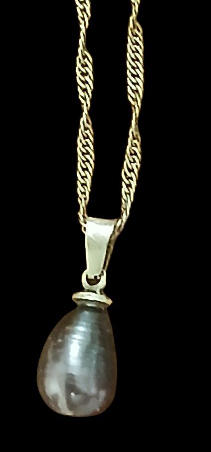 Thiatian Pearl Necklace