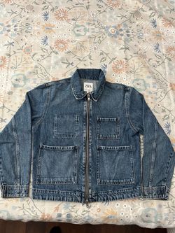 Forever 21 Men's Innerpeace Hippie Patch Denim Jacket,  Size M