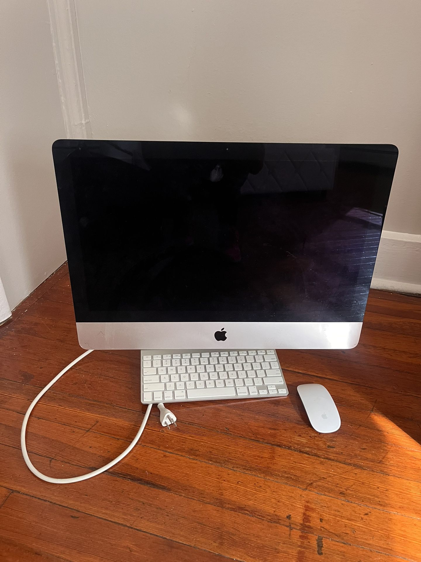 Apple Desktop