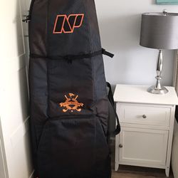 Large Golf Bag /Kitesurf /Snowboard Ideal For Traveling  Has Wheels
