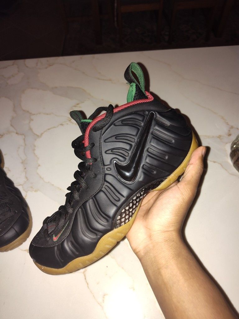 Nike Foamposite Gucci (Size 8.5m)