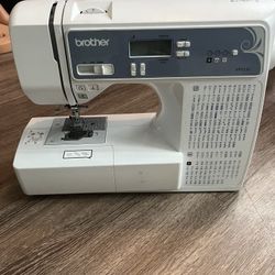 XR9550 Sewing/Embroidery Machine 