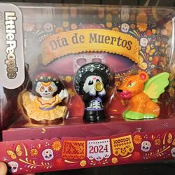 Dia De Los Muertos Little People Collection 