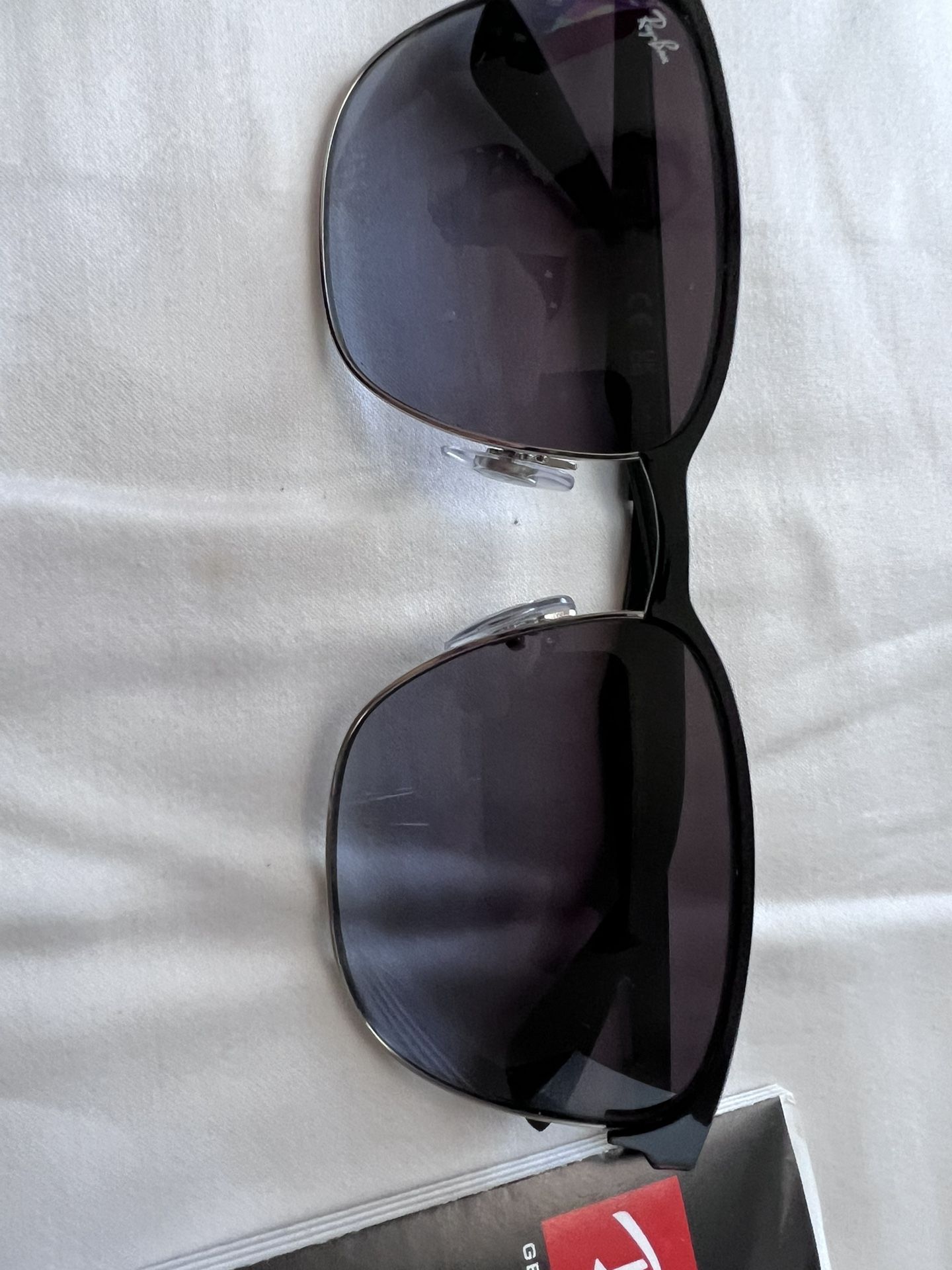 Ray Ban