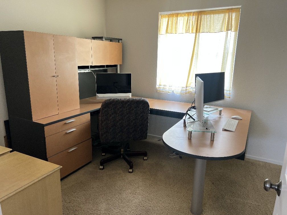 Office Desk