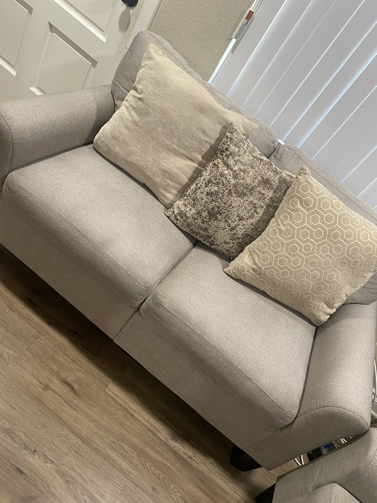 Sofa Set