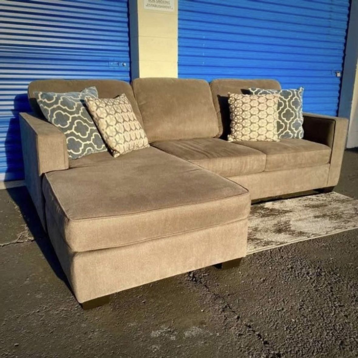 Gray Modern Reversible Sectional Sofa