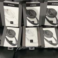 **** BRAND NEW BOSE 700 OVEREAR Noise Cancellation Headphone 