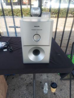PHILIPS POWERED SUBWOOFER