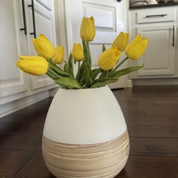 Nice Fat Vase With Flexible Flowers