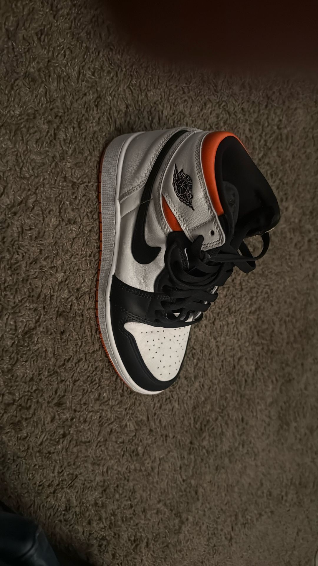 Jordan 1s Retros Size 4.5