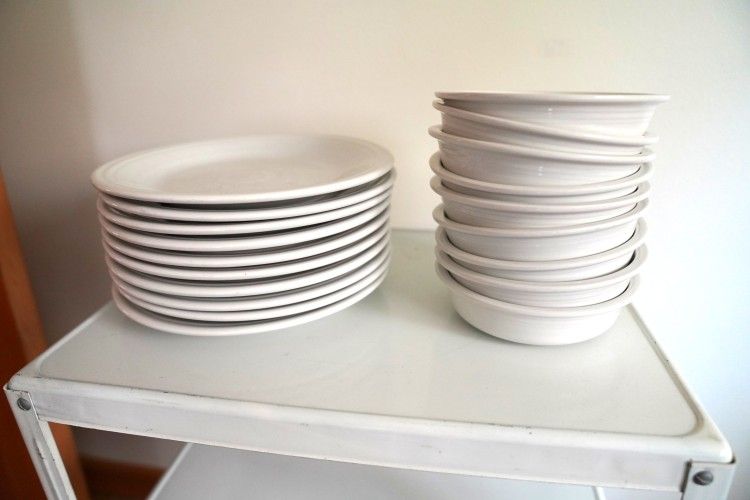 Fiestaware 10 plates and 9 bowls white