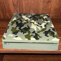 Really Cool Green Camo PlayStation 4 PS4 Video Game Console System