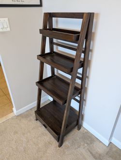 Wooden shelving unit