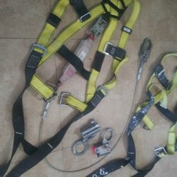 MSA Construction Safety Harness