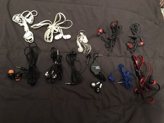 11 earbuds