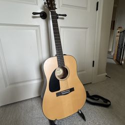 Fender CD-100 Acoustic guitar-Left Handed