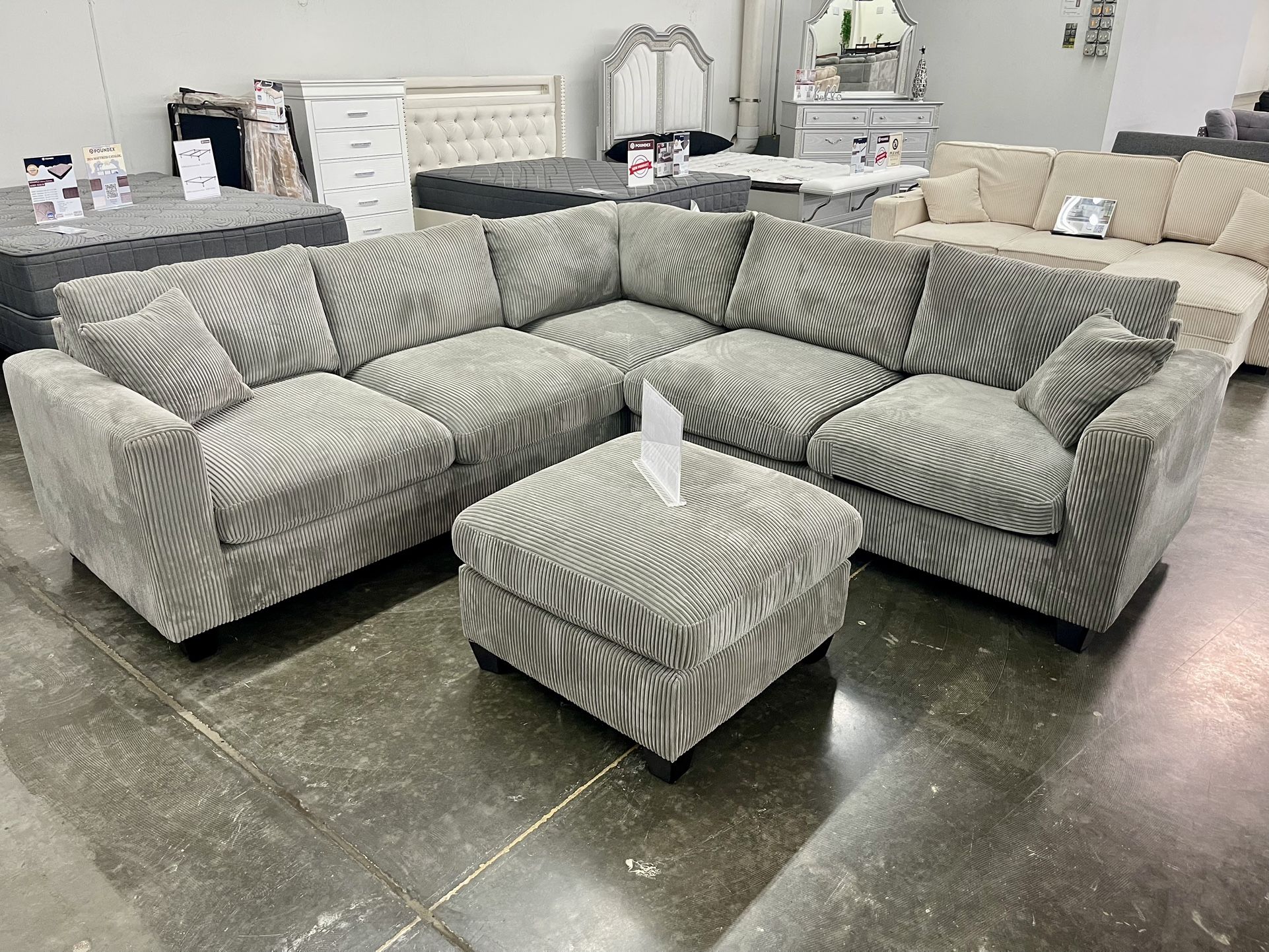 Grey Sectional With Ottoman