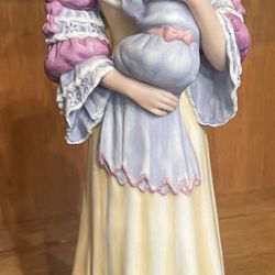 1986 CHERISHED MOMENT FIGURINE BY LENOX MOTHER AND CHILD FIGURINE