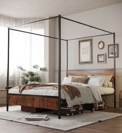 Queen canopy bedframe