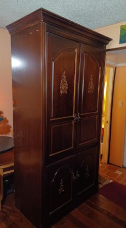 Entertainment Center 