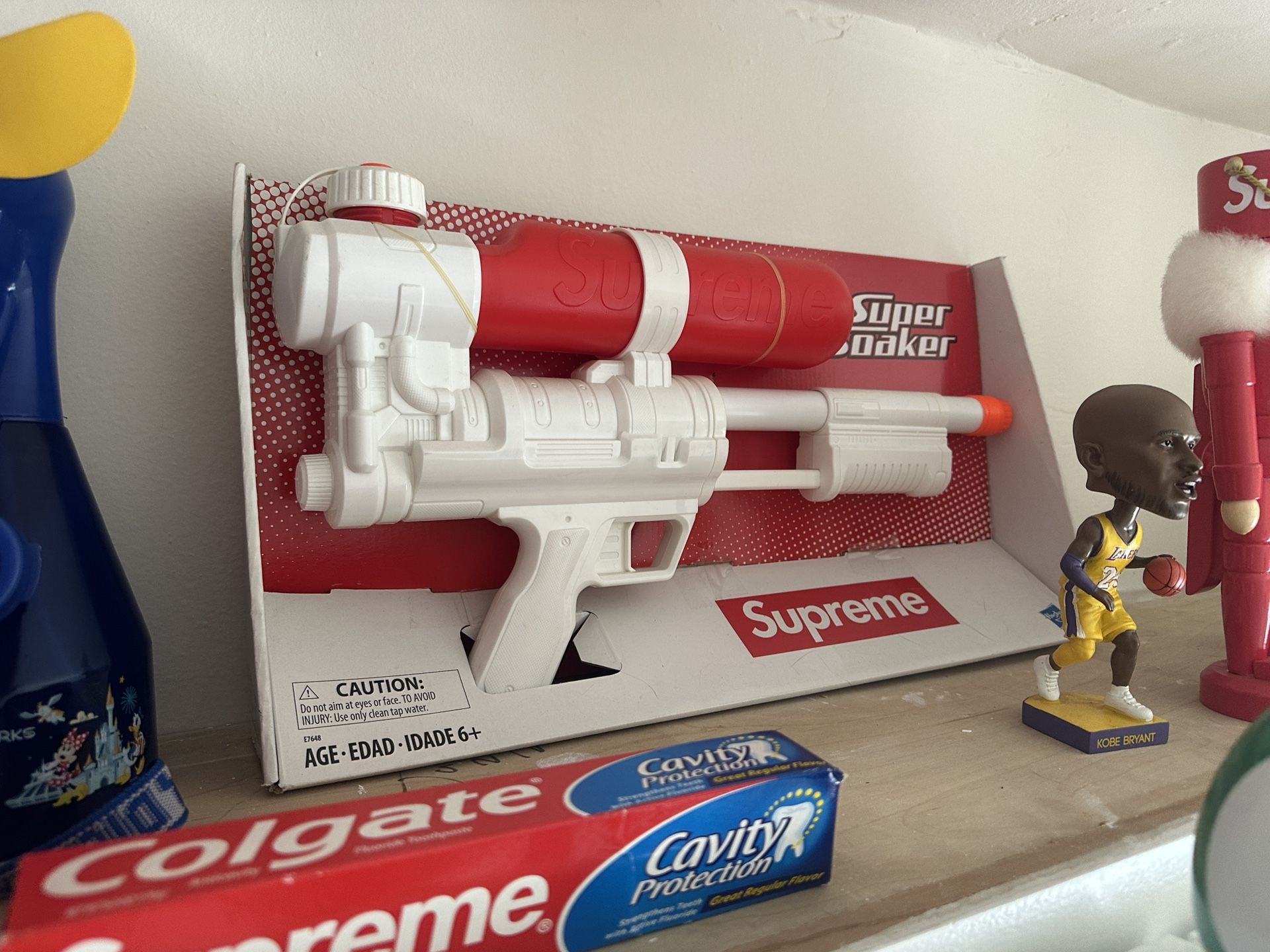 Supreme Super Soaker Gun