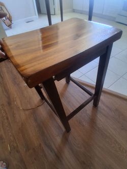 Kitchen table