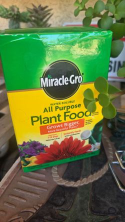 Miracle grow plant food 1.5 lbs