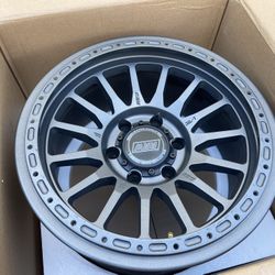 Relation Race Wheels 17” (6x5.5)