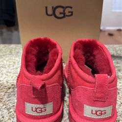 New Ultra Mini Red Uggs 