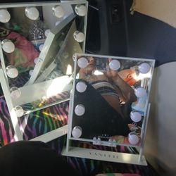 Couple Different Types N Sizes Of Vanity Bluetooth