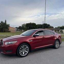 2013 Ford Taurus