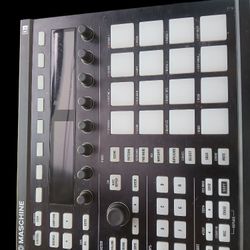 Native Instruments Mk1
