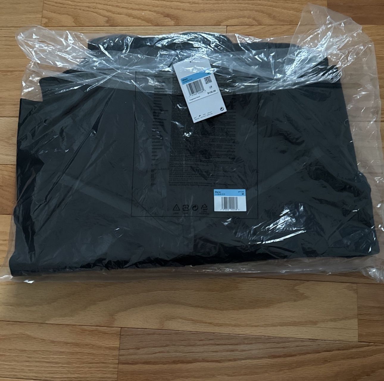nike tech black