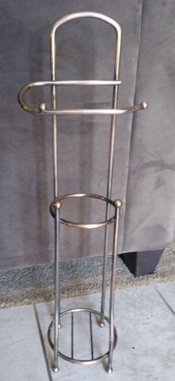 Toilet roll holder