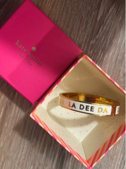 Kate Spade La Dee Da Footloose Fancy Free Idiom Hinge Bracelet