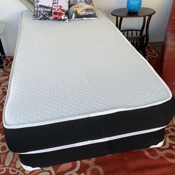 NEW TWIN MATTRESS AND BOX SPRING ALL NEW