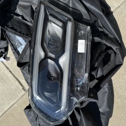 2021 - 2025 Passenger Side Headlight Dodge Durango 