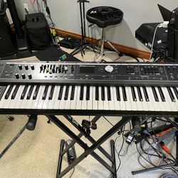 Roland VR-09B Stage Performance Keyboard