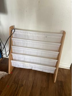 Book kids storage