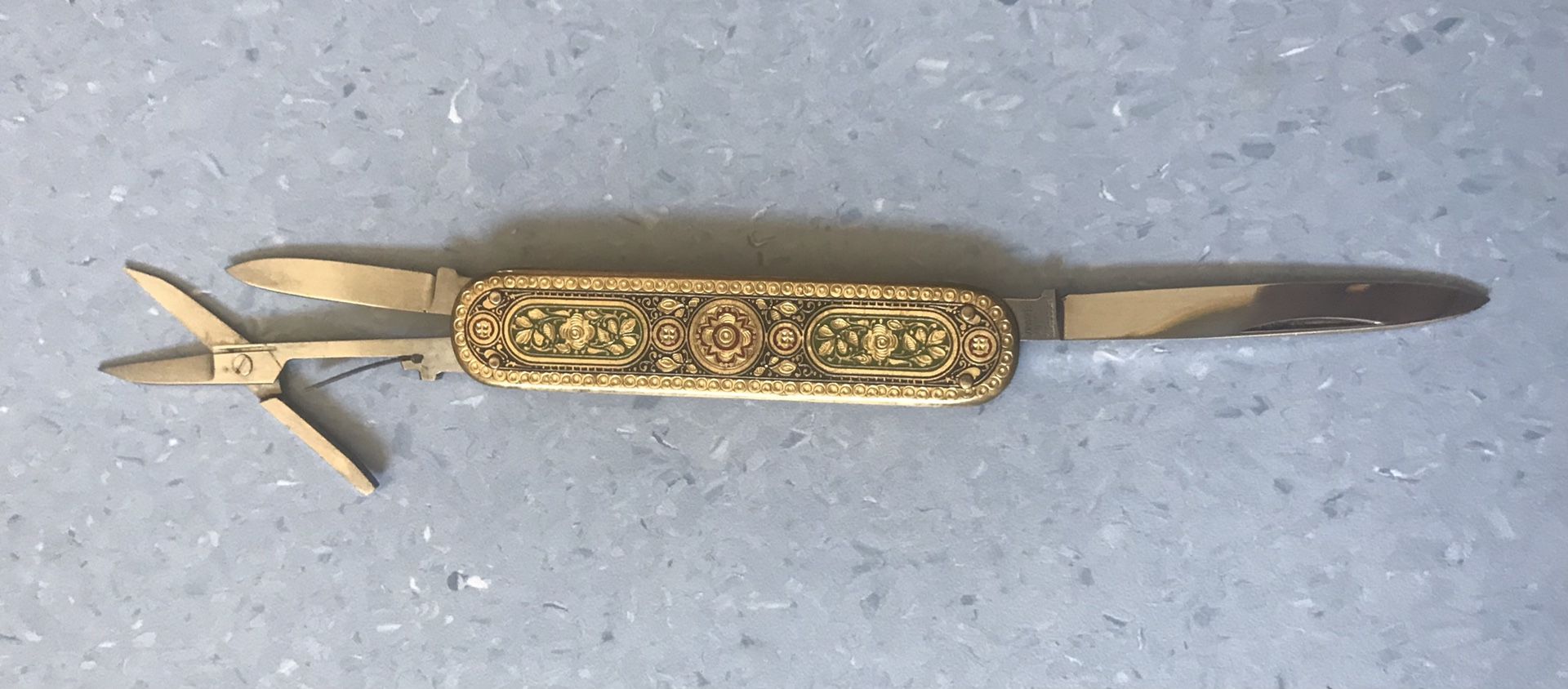 Vintage excellent Hoffritz NY Germany Deco Gentleman's Knife 2 blades & scissors