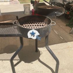 Outdoor Barbecue Pit