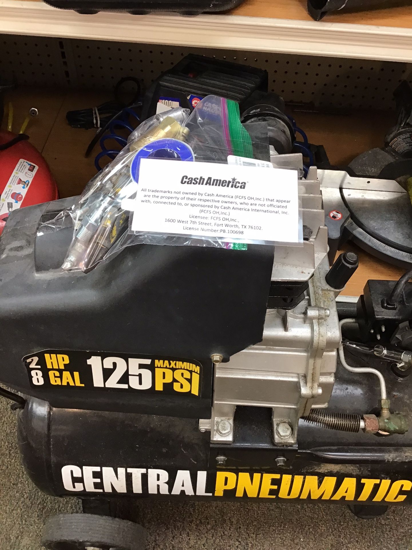 Central Pneumatic Air Compressor 8gal Maximum 125psi