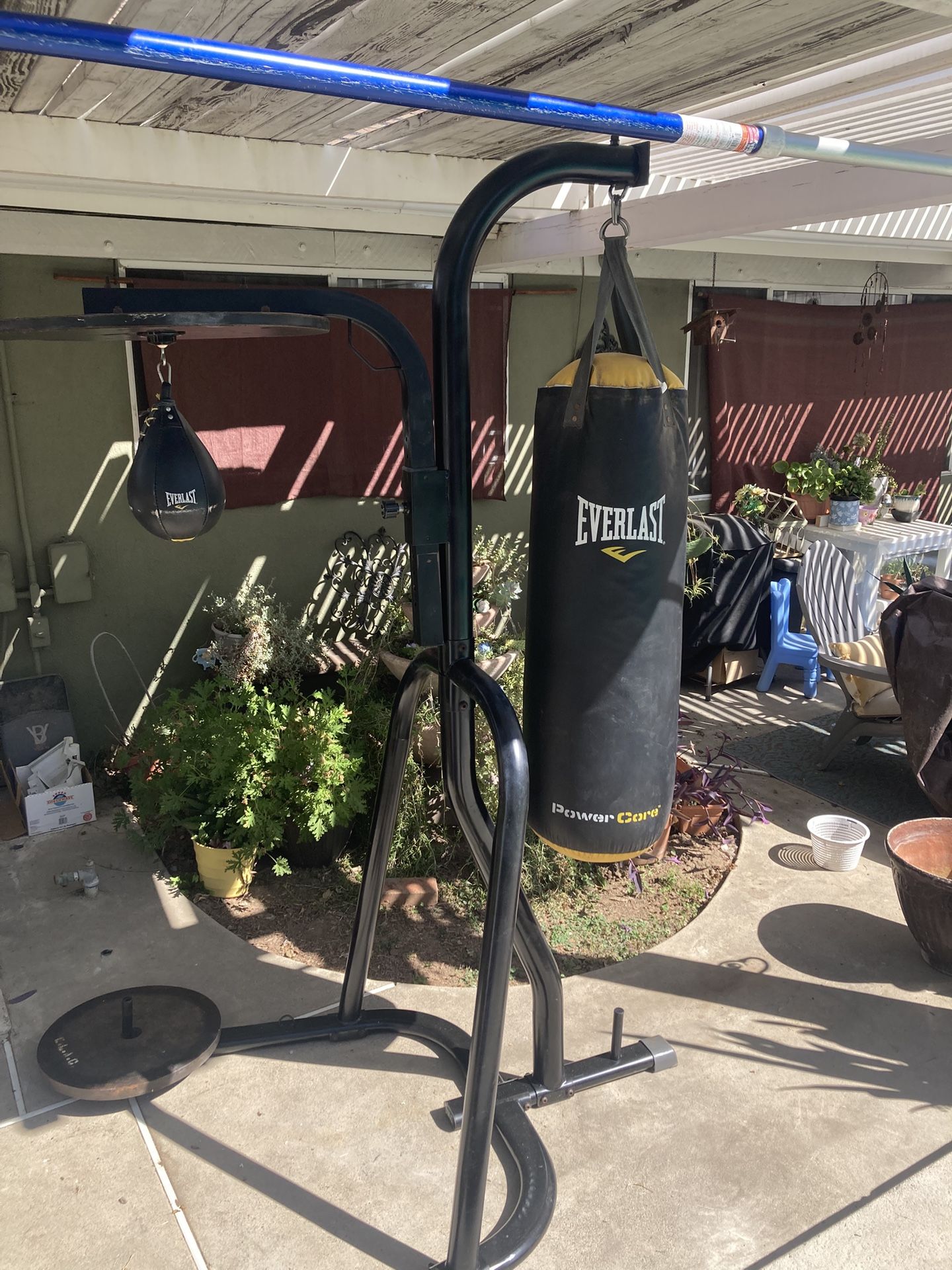 Boxing Stand