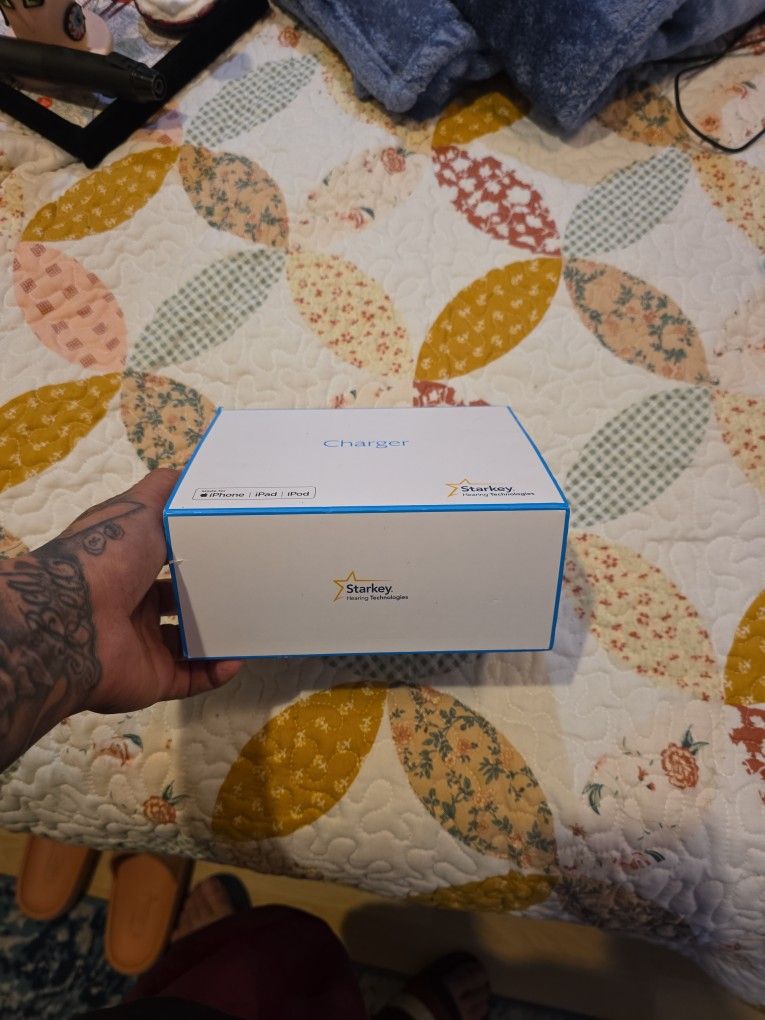 Starkey Evolv AI 2400 RIC Left and Right Hearing AIDS